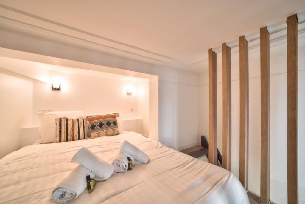 Bel Appartement Au Coeur De Montmartre Париж Екстериор снимка